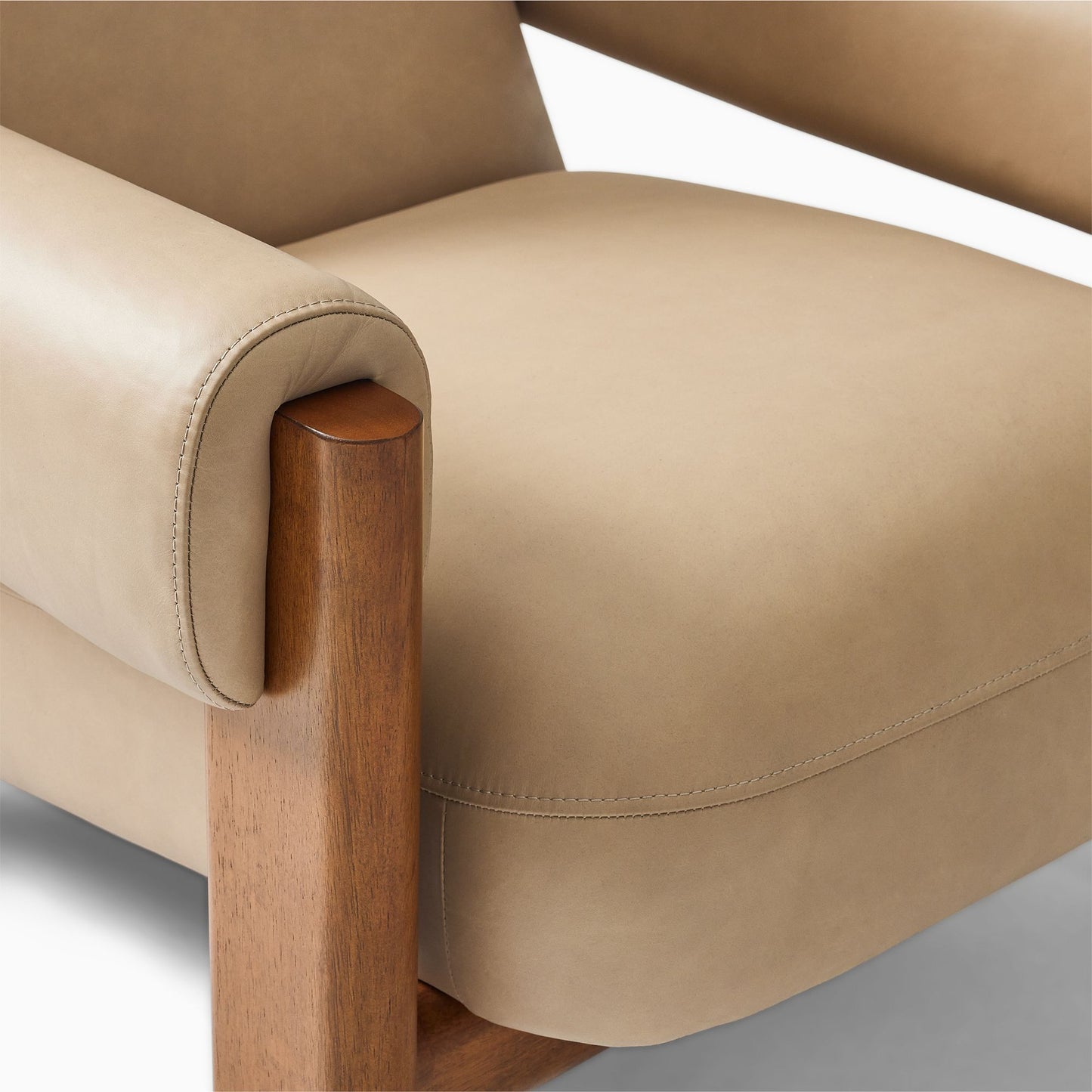 Nils leather chair